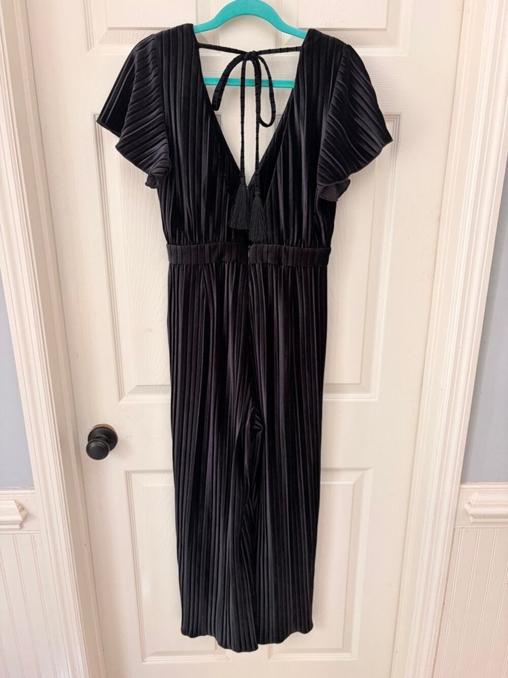 MINKPINK Lex Black Pleated Velvet Open Back Jumpsuit Size S